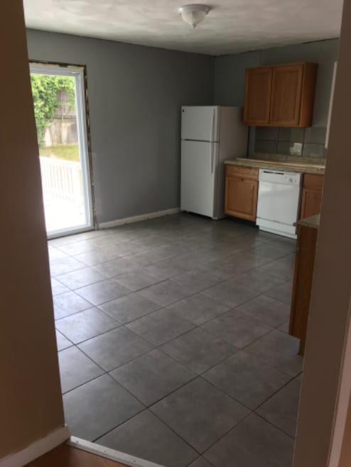 Building Photo - 230 Roosevelt St