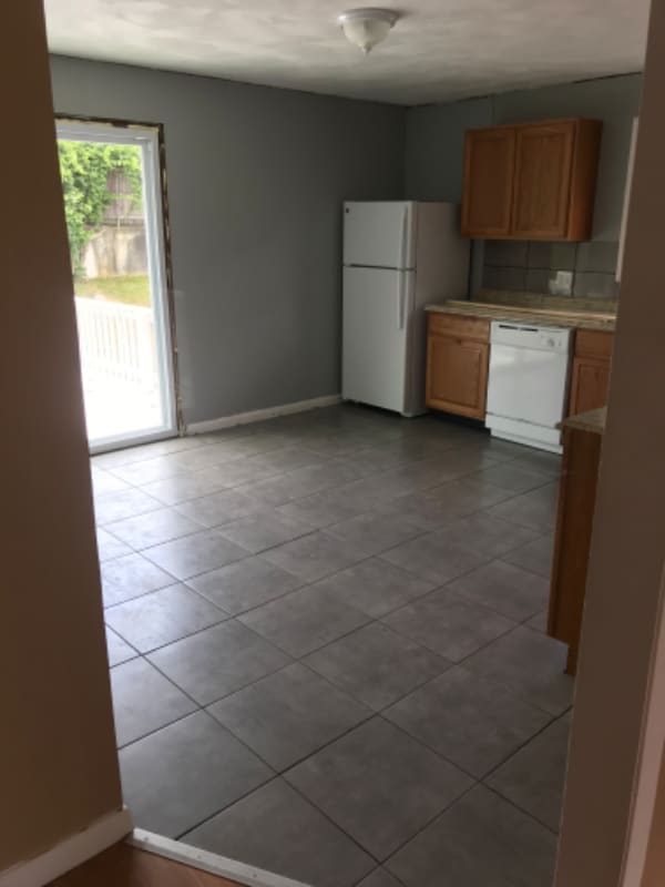 Building Photo - 230 Roosevelt St