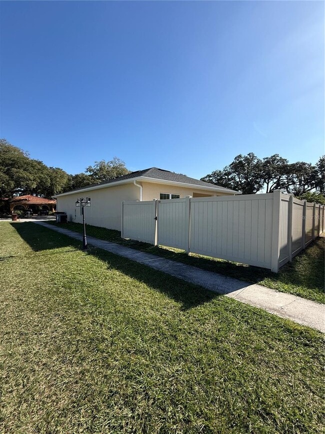 Building Photo - 2314 Apache Ave