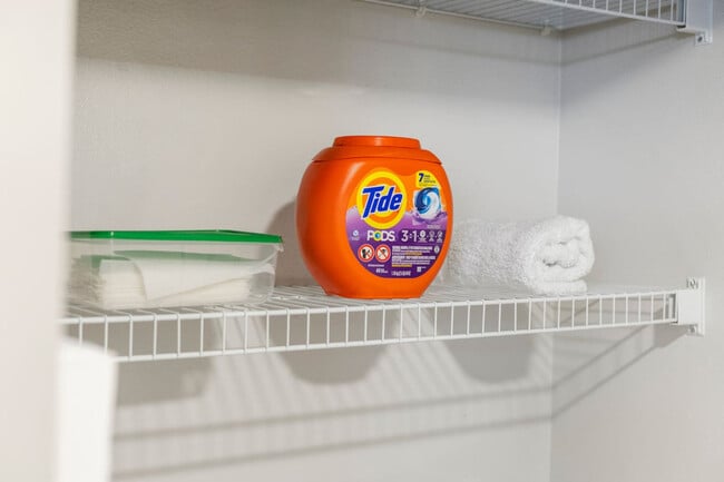 Building Photo - 10550 N Central Expy