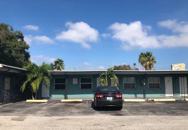 Building Photo - 570 34th St N