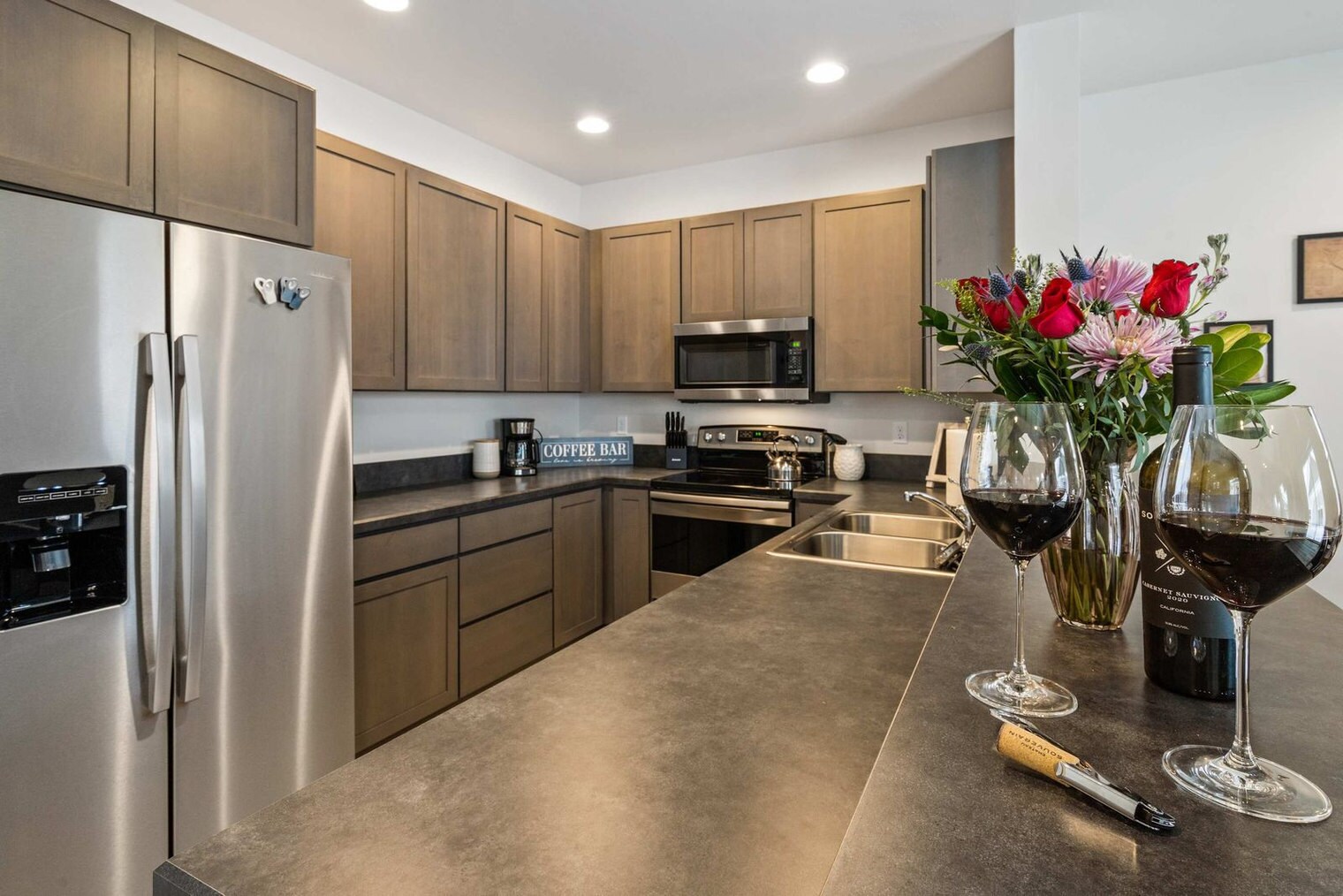 Building Photo - 2942 W Babcock St