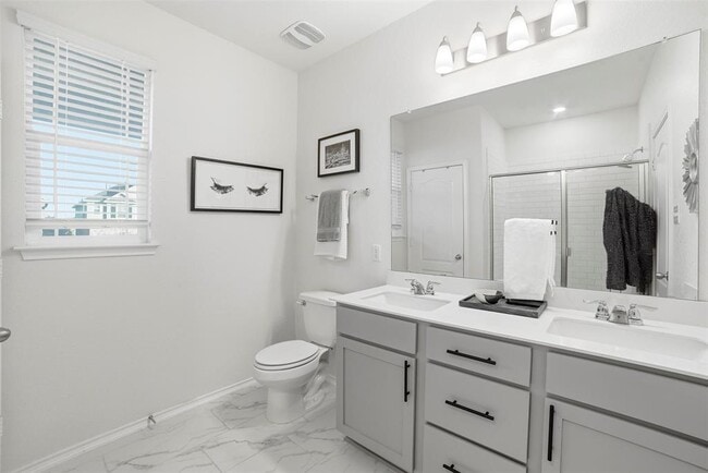 Building Photo - 517 Lady Swiss Ln