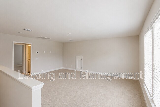 Building Photo - 2066 Cousteau Ct