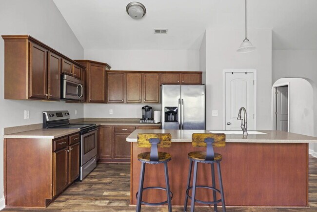 Building Photo - 144 Backfield Pl