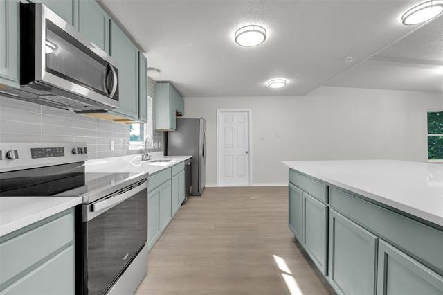 Building Photo - 2630 Pasteur Ave