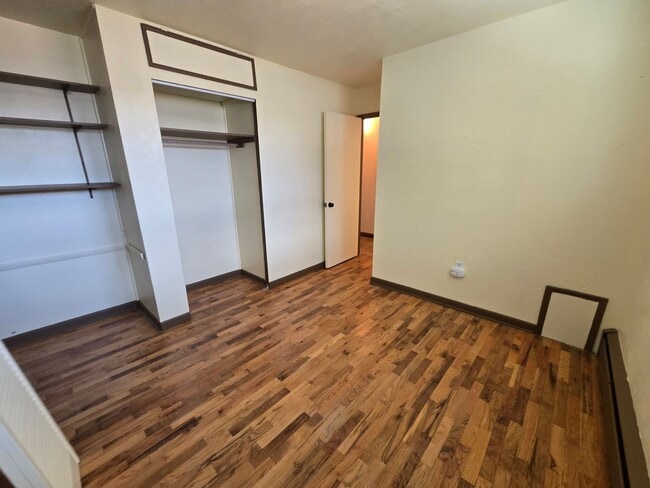 Building Photo - Move in Ready Ranch home in Westminster