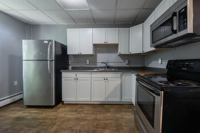 Building Photo - 117 S Belvidere Ave