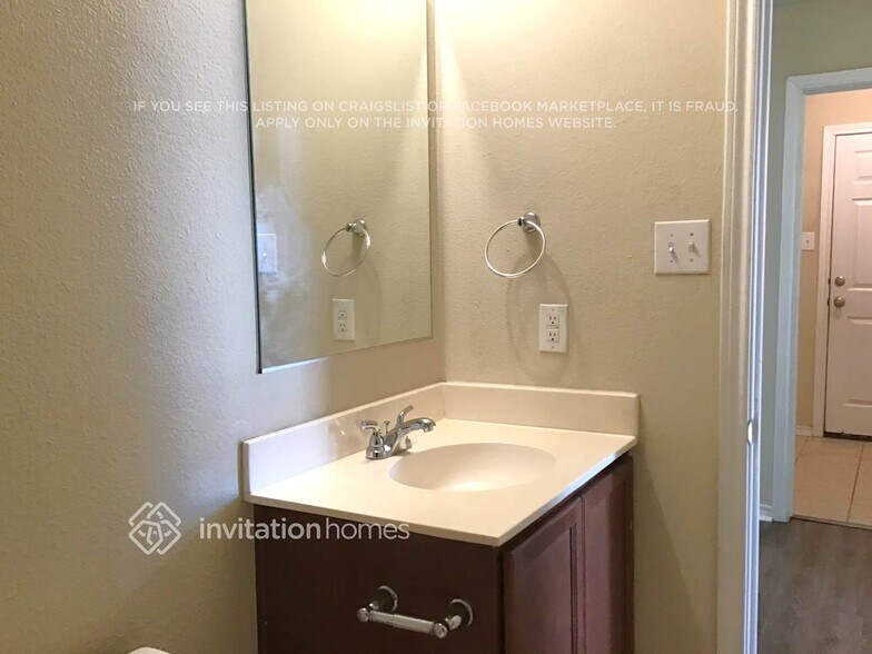 Building Photo - 107 Anthony Ln