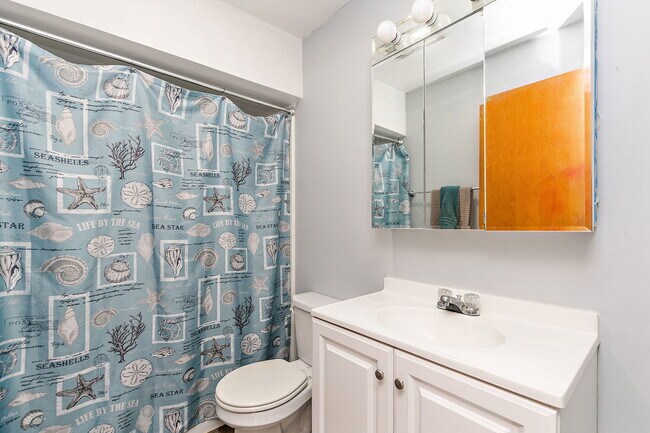 Building Photo - 104 High Ave