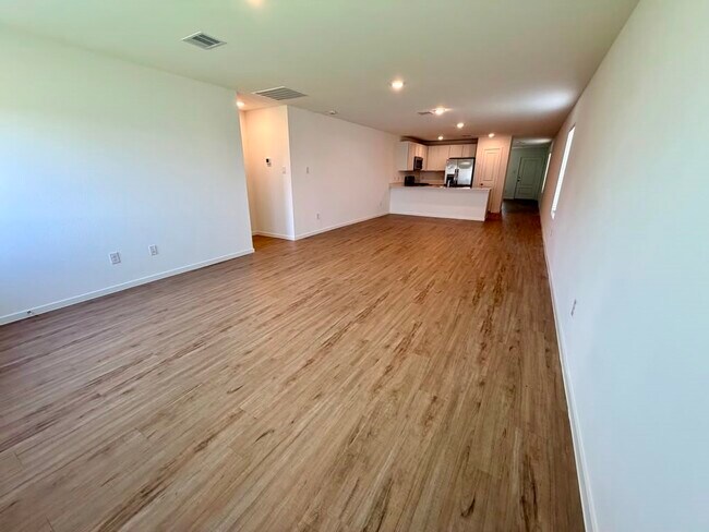 Building Photo - 3056 Ash Ray Dr