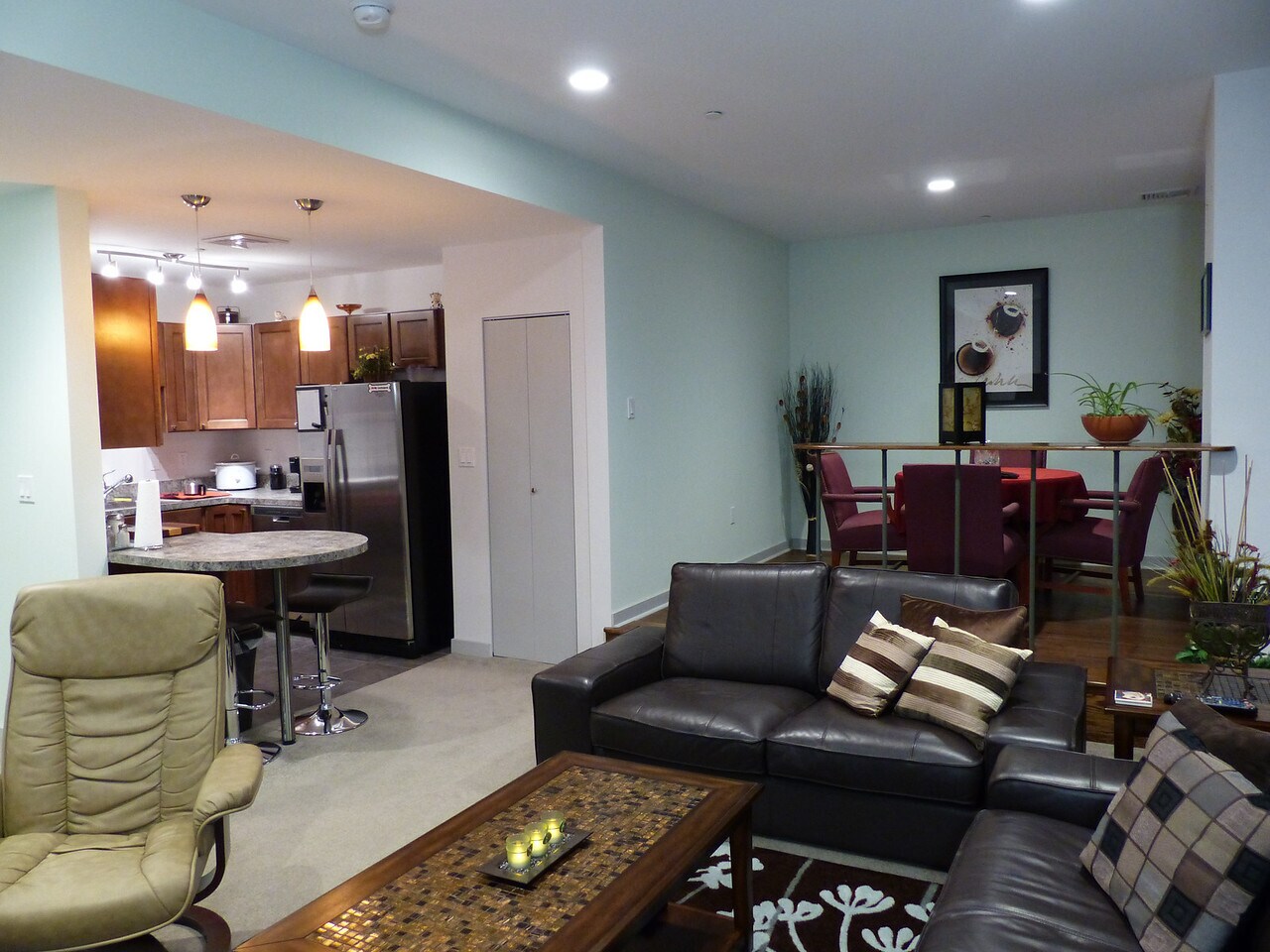 Deluxe Living area - 2BR/2BA - 67 Public Sq