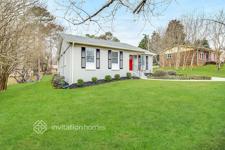 Building Photo - 9924 Starwood Dr