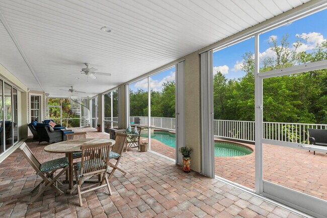 Building Photo - 1927 Sheffield Ave