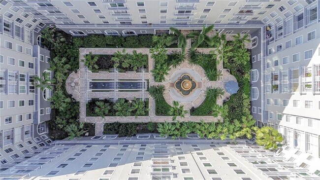 Building Photo - 700 S Harbour Island Blvd