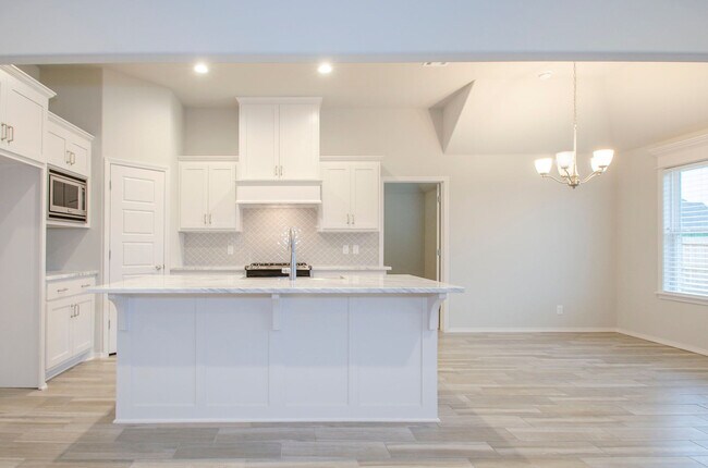 Building Photo - 4 Bed, 2.5 Bath, 3 Car Garage Beauty In Desirable Brighton Village In BA!