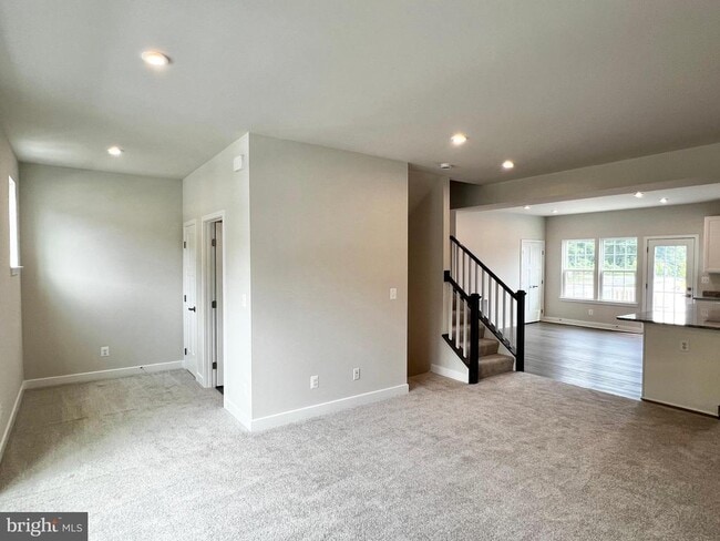 Building Photo - 2103 Rivers Dr