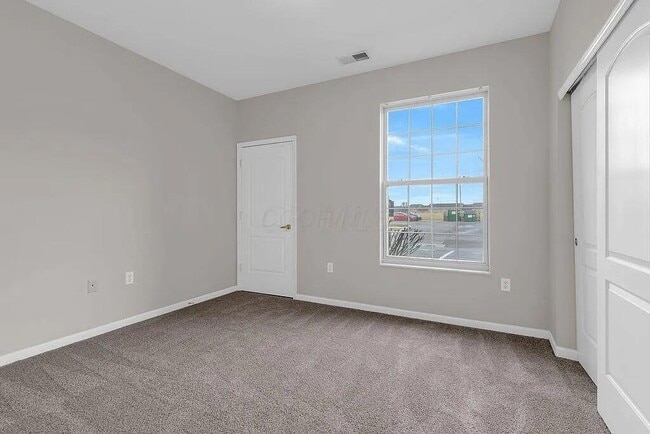 Building Photo - 773 Hidden Springs Dr