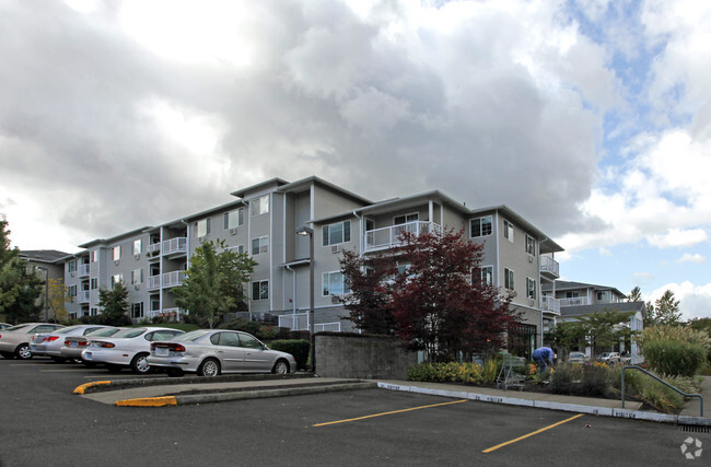 Primary Photo - Courtyard Village