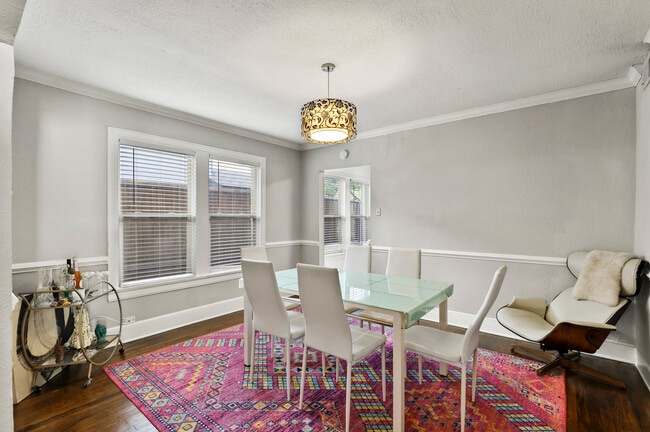 Building Photo - 5805 Vickery Blvd