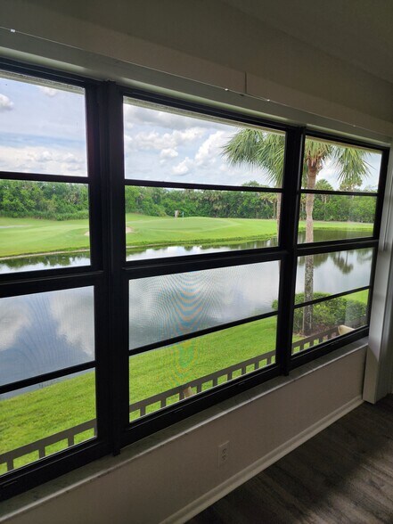 Building Photo - 28 Plantation Dr