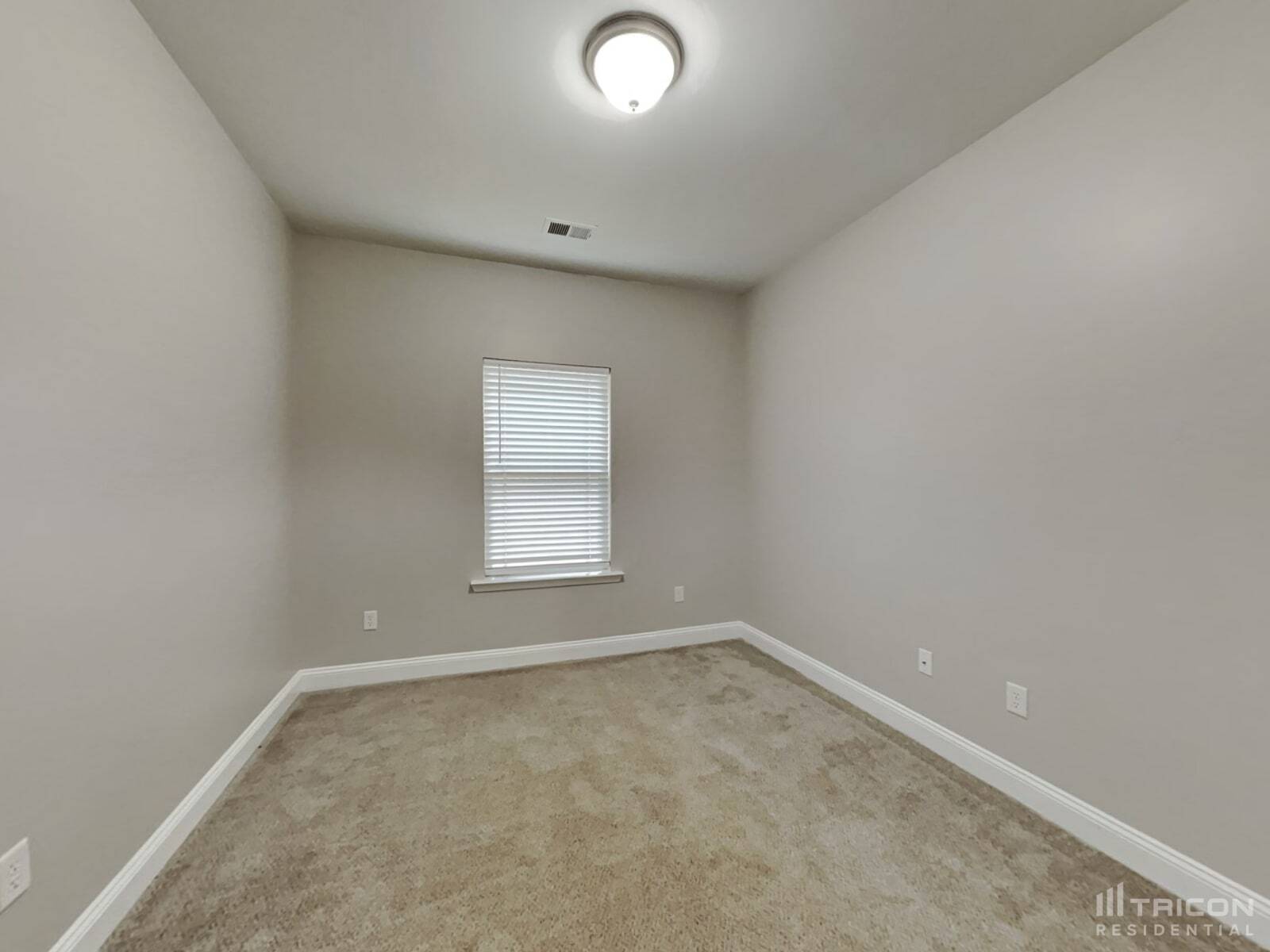 Building Photo - 506 Airdale Ln