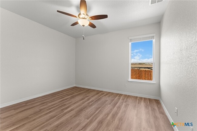 Building Photo - 1114 Zora Dr