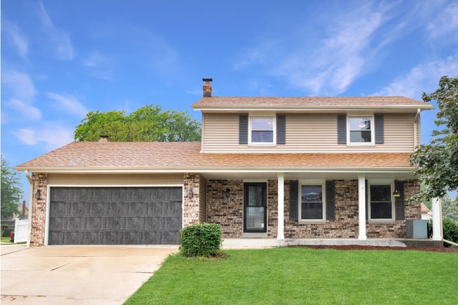 Primary Photo - 15120 W Kingsway Dr