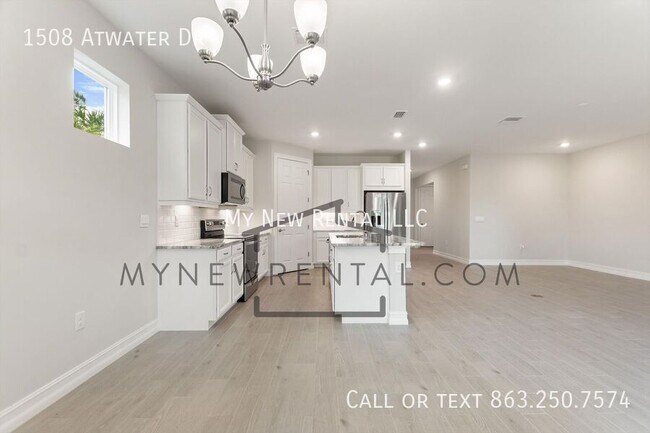 Building Photo - 1508 Atwater Dr
