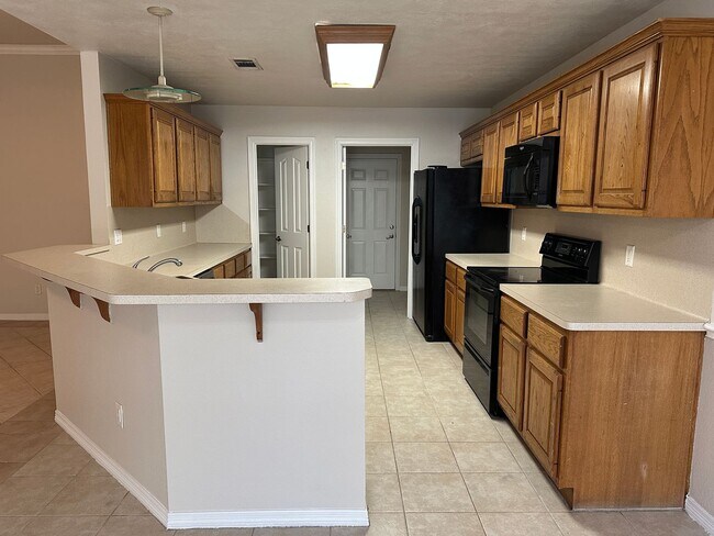 Building Photo - 3707 Essen Loop