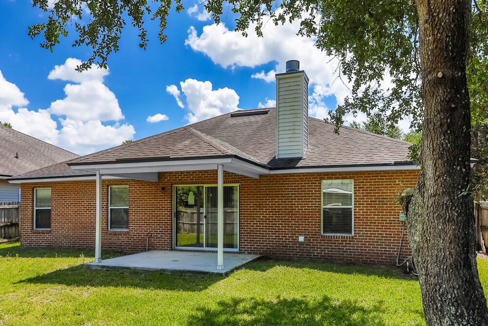 Building Photo - 2995 Thorncrest Dr