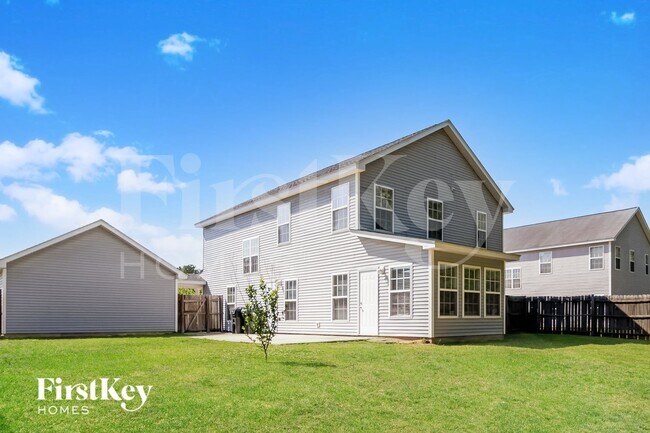 Building Photo - 335 Seneca River Dr