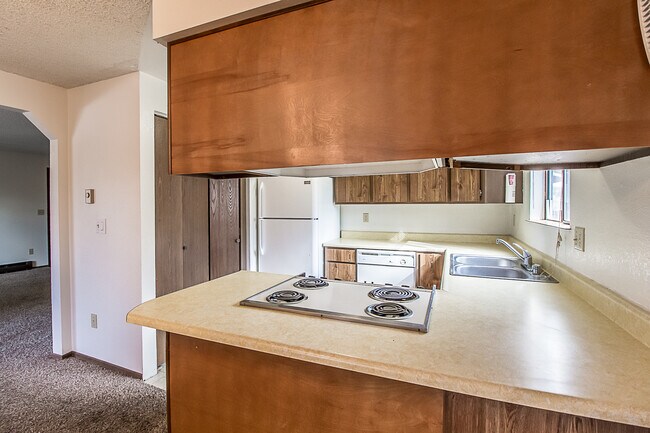 Building Photo - 4536 S Donald Ct