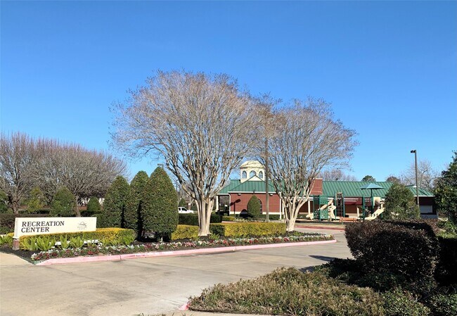 Building Photo - 5819 Mitre Peak Ln
