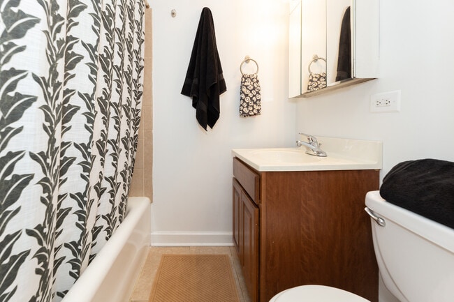 Floorplan - 2046 N. Orleans