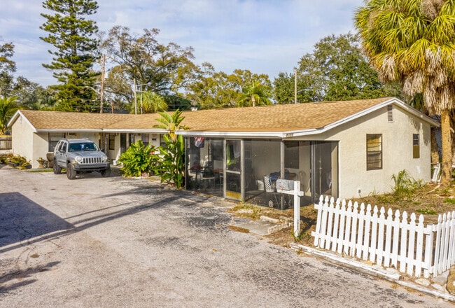 Primary Photo - 2018 Dr. Martin Luther King Jr St N