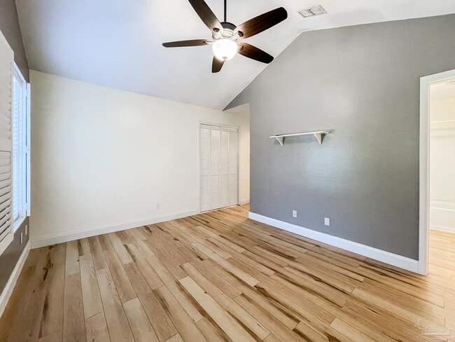 Building Photo - 601 E Burgess Rd