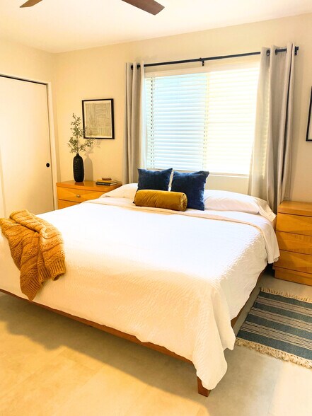Main Bedroom-King size bed - 1778 W 28th St