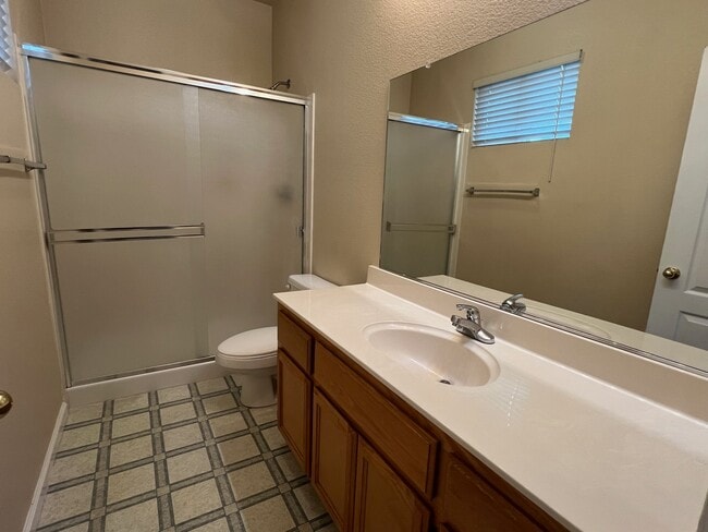 Building Photo - 2129 Brent Dr