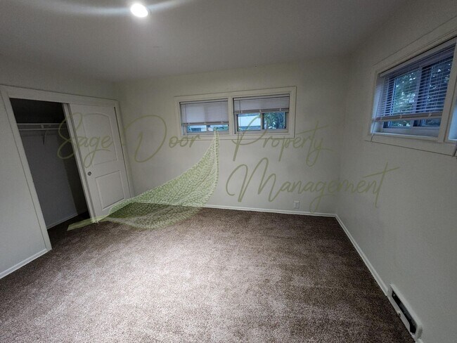 Building Photo - SUPER CUTE UPDATES!!!