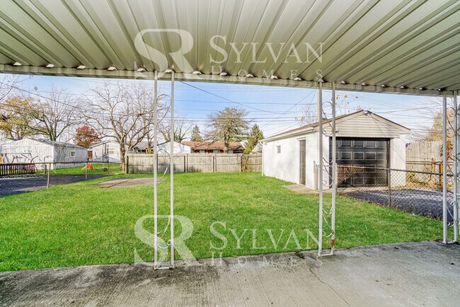 Building Photo - Coming HOME never felt so good!