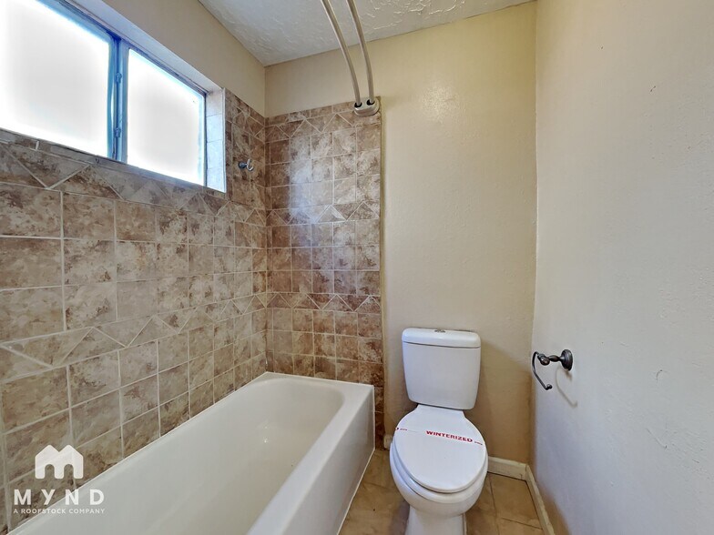 Building Photo - 726 Beechbend Dr