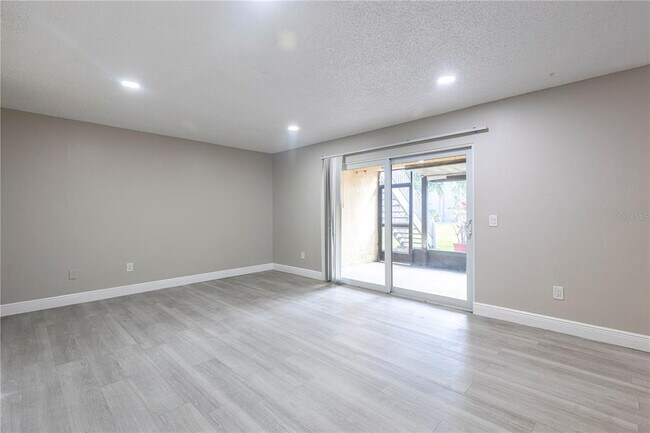 Building Photo - 3805 Cortez Cir