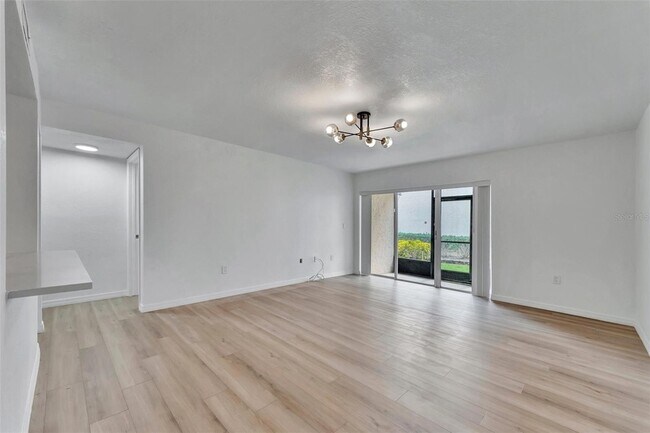 Building Photo - 9940 7th Way N