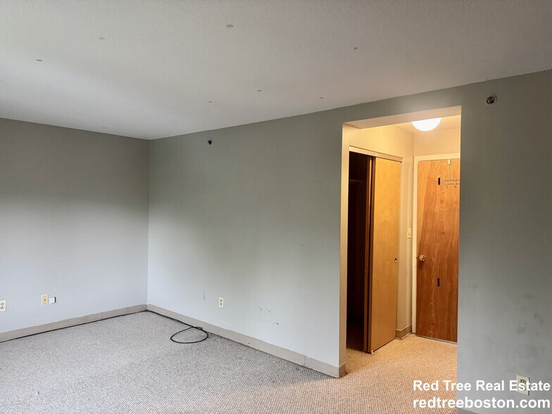 Building Photo - 149 Beacon St