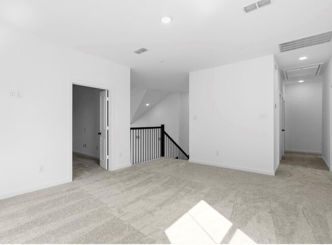 Building Photo - 10919 Spring Wind Dr