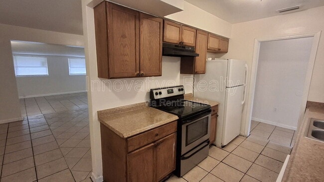 Building Photo - 4911 Danny Boy Cir