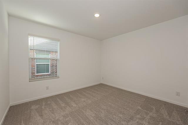 Building Photo - 1714 Crossbill St