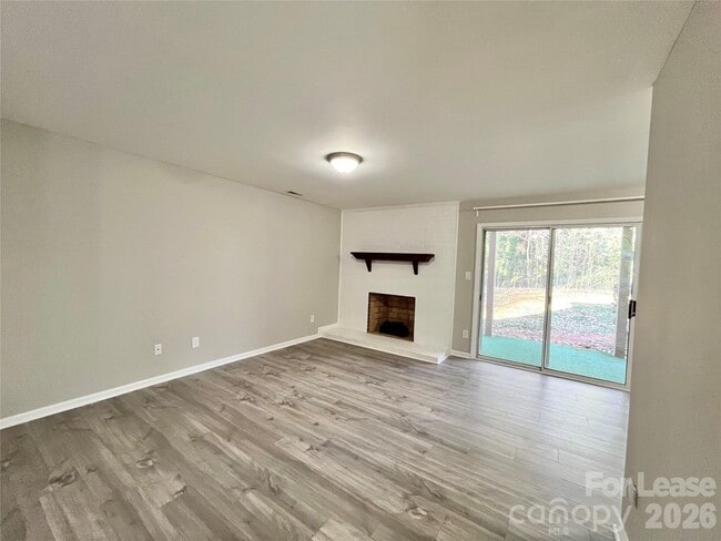 Building Photo - 2901 Iron Gate Ln