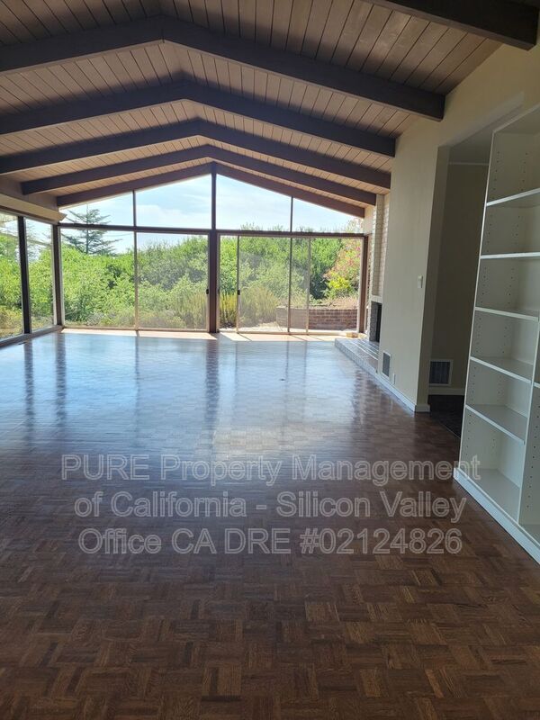 Building Photo - 21224 Saratoga Hills Rd